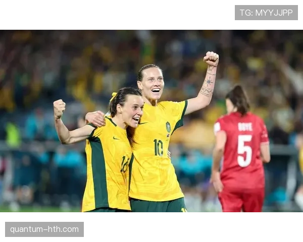 丹麦队晋级世界杯16强，球迷热议球队未来表现