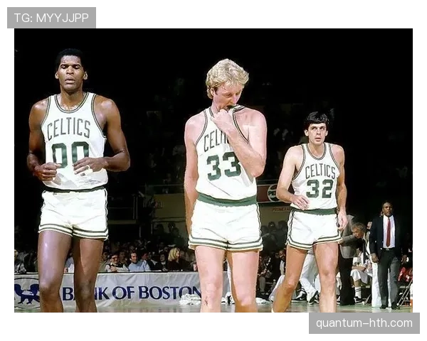 帕里什内线高效输出，防守覆盖改变对手进攻结构